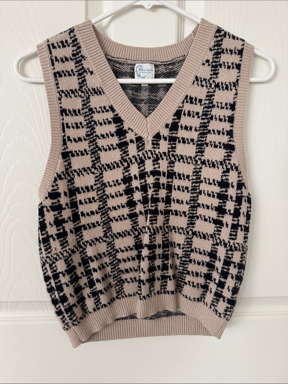 Blue Rain Beige and Black Marled Knit Vest